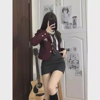 Корейский винно-красный костюм в студенческом стиле: Пиджак, белая узкая юбка и комплект из трех предметов на весну L recommended for 105-120 catties