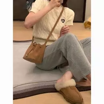 Коричневая замшевая сумка через плечо женская весенне-летняя простая ретро-сумка-мессенджер с завязками сумка-ведро для поездок на работу коричневый