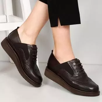 Коричневые антикварные женские туфли из натуральной кожи с круглым носком и эластичной подошвой на шнуровке