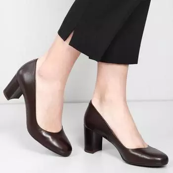 Коричневые антикварные женские туфли на плоском каблуке из натуральной кожи на толстом каблуке со средним каблуком