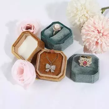 Коробка для колец с герметичной крышкой, пыленепроницаемая, устойчивая к пятнам, устойчивая к падениям, водонепроницаемая, восьмиугольная форма, одинарное/двойное кольцо, аксессуар для ежедневного использования Single бежевый