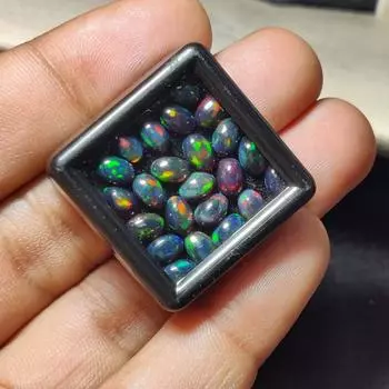 Коробка из 20 штук, калиброванная коробка для ювелирных изделий, размер натурального черного эфиопского опала, кабошон, лот 6x4 MM 20 Pcs Box Pack