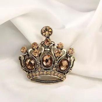 Корона Брошь Чешский бриллиант Темперамент Костюм Рубашка Пуговица Воротник Заколка Ланцетная булавка Пряжка