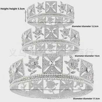 «Корона королевы Елизаветы: Элегантный подарок на коронацию в британском стиле.