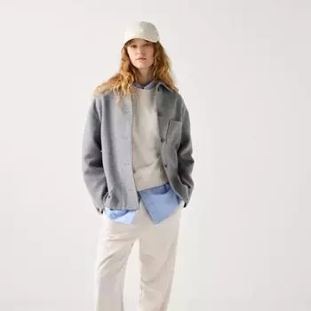 Короткая куртка UNIQLO большого размера
