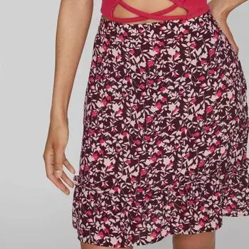 Короткая струящаяся юбка с цветочным принтом женщина VILA 36 чёрный