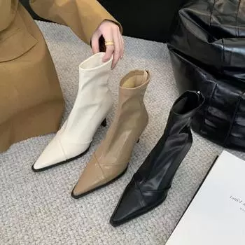 Короткие сапоги заостренные корейская версия высоких каблуков короткие сапоги женские новые универсальные белые тонкие каблуки интернет знаменитости тонкие сапоги осень и зима 35 чёрный