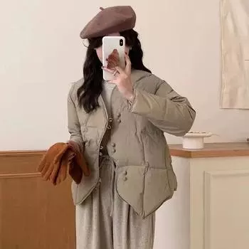 Короткий пуховик из лисьего шарфа для женщин 2024 года, зимний модный дизайн, нерегулярная теплая маленькая куртка прилив One size