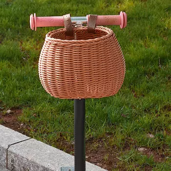 Корзина для детского велосипеда, подходит для большинства рулей, легко устанавливается. Аксессуары для велосипеда