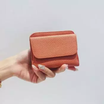 Кошелек из натуральной кожи в японском стиле: Укороченная модель с несколькими отделениями для карт, кошельком для монет, большой вместимостью.