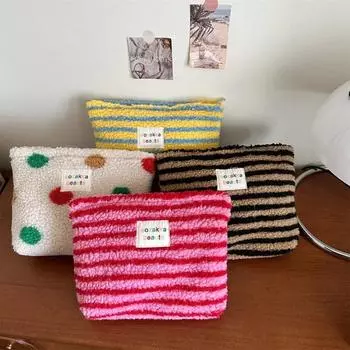 Косметичка большой емкости, сумка для туалетных принадлежностей, дорожная косметичка для хранения на открытом воздухе, новая красная, желтая, черная полосатая плюшевая косметичка-клатч