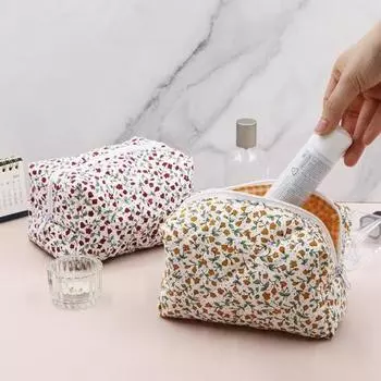 Косметичка с цветочным принтом, большая емкость, на молнии, портативная, многофункциональная, для женщин и девочек, дорожная губная помада, косметический органайзер для туалетных принадлежностей, сумка розовый