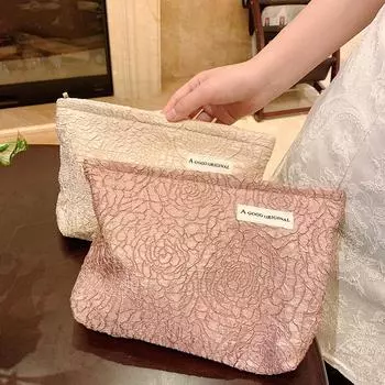 Косметичка с рельефом розы во французском стиле, повседневная модная уличная портативная женская сумка для хранения косметики большой емкости, органайзер для различных вещей 26x19cm