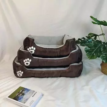 Коврик для домашних животных можно использовать в любое время года. Квадратная будка для домашних животных цвета конфет. Игрушечный питомник с отпечатками лап. M 40*50CM