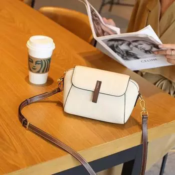 Кожаная маленькая квадратная сумка на одно плечо, весенне-летнее ощущение, сумка через плечо, модная и универсальная, маленькая сумка для женщин