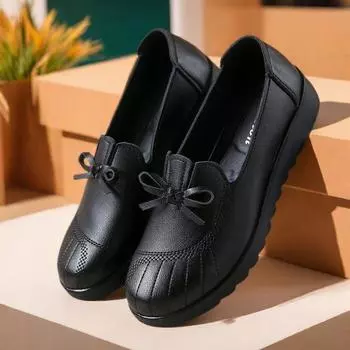 Кожаная обувь для мамы на весну и осень: Мягкая подошва, нескользящая, удобная черная одинарная обувь для женщин среднего и пожилого возраста 35