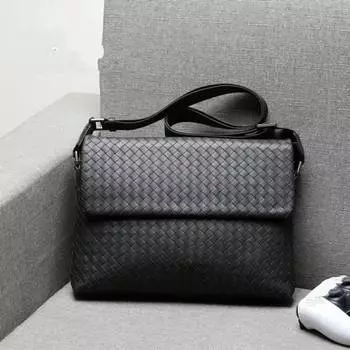 Кожаная плетеная сумка через плечо с клапаном через плечо, деловая сумка большой емкости, модная сумка 33x25x6 чёрный