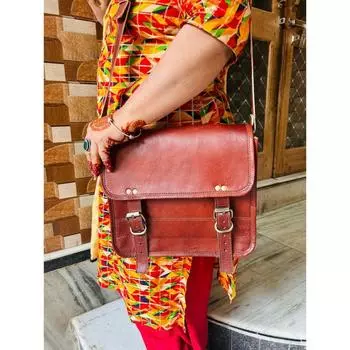 Кожаная сумка-портфель с седельной прострочкой и полосками спереди. 7 x 9 x 2.5 in коричневый