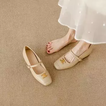 Кожаная версия! Полузакругленные французские туфли на плоской подошве с юбкой, темпераментные женские туфли 2024 года, новые летние туфли Xiaoxiangfeng Mary Jane 32 абрикосовый