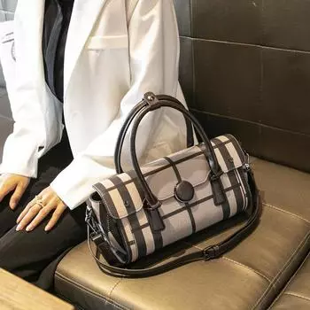 Кожаная женская сумка 2023, новая модная тенденция этого года, популярная сумка, весенняя сумка через плечо с подушкой M