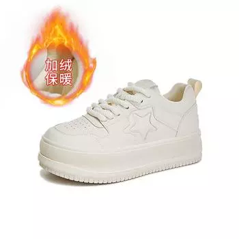 Кожаные белые туфли женские 2025 зимние новые звездные бархатные спортивные туфли для серфинга женские туфли на плоской подошве повседневные туфли универсальные женские туфли 35