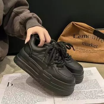 Кожаные белые туфли женские туфли на толстой подошве осень 2024 новые легкие туфли для увеличения роста повседневные туфли для хлеба 35 чёрный