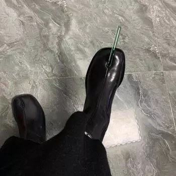 Кожаные ботинки с толстой подошвой и раздвоенным носком Ботинки Martin Женские зимние ботинки Pig S Trotters Раздвоенный носок Ботинки Smoke Boots Chelsea Booties 35