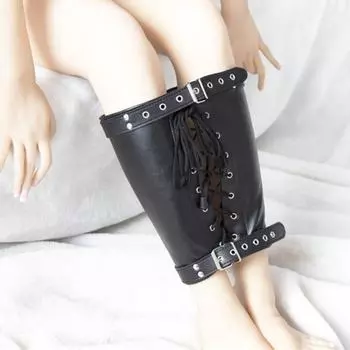 Кожаные леггинсы Разбросанные связывающие фиксированные туфли Взрослые секс-игрушки БДСМ рабский бондаж комплект сдерживания фемдом фетиш