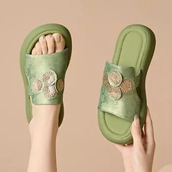 Кожаные сандалии-тапочки с толстой подошвой 35 зелёный