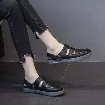 Кожаные тапочки Сандалии Кроссовки на плоской подошве 35 белый