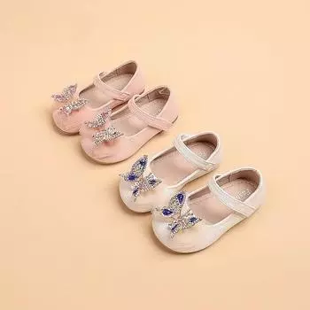 Кожаные туфли для маленьких девочек. Туфли принцессы с бантом и бриллиантами. Весенне-осенние новые туфли в западном стиле для маленьких девочек на мягкой подошве, противоскользящие одинарные туфли. 23 белый