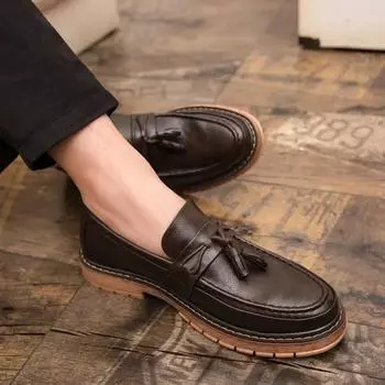 Кожаные туфли для мужчин, мода 2024 года с кисточками, повседневная обувь в стиле ретро, дизайнерская обувь высокого качества 2024 года, новые поступления из коровьей кожи PU 38