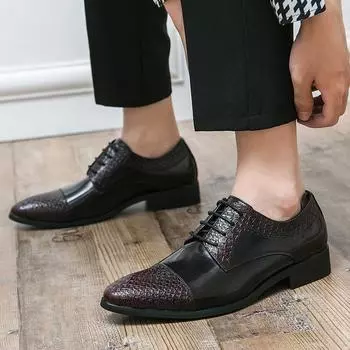 Кожаные туфли мужские корейский стиль модные деловые платья универсальные весенние повседневные внутренние увеличивающие рост мужские туфли 38