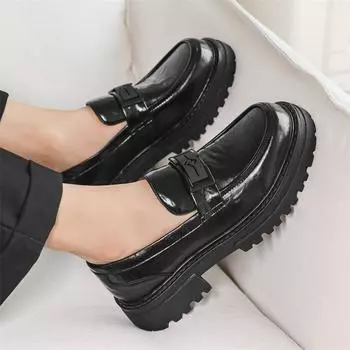 Кожаные туфли на платформе для мужчин, лоферы без шнуровки, деловая обувь, мужские деловые кожаные мужские модельные туфли в британском стиле 38 чёрный