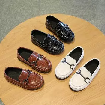 Кожаные туфли Весна и осень Британские мальчики Обувь Doudou Средние и маленькие дети Мягкая подошва Повседневные однопедальные туфли с круглым носком 21