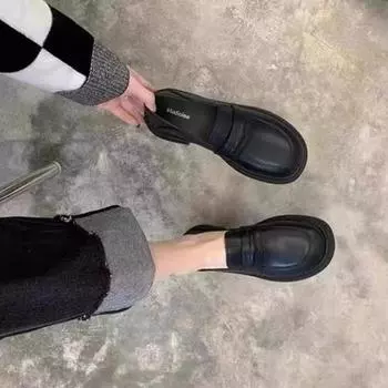 Кожаные туфли женские британские сезонные черные круглые универсальные туфли-лоферы на плоской подошве женские 34