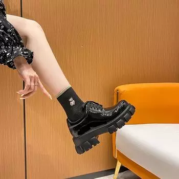 Кожаные туфли Женские мокасины Туфли-лодочки Женская обувь Туфли и оксфорды Модные тенденции на платформе Плоские кожаные туфли Шнурки 35 чёрный