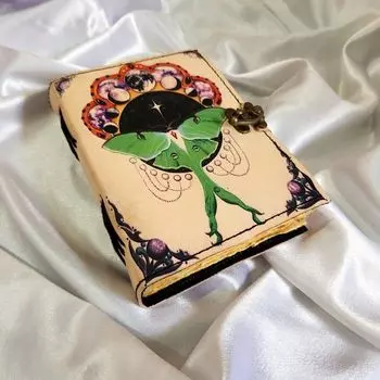 Кожаный блокнот, Блокнот с бабочкой Луна, Кожаный дневник, Дневник сновидений, Альбом для эскизов, Свадебный подарок, Дневник для записей, Блокнот, Персонализированный подарок. 7 x 5 in
