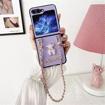 Кожаный чехол с милым металлическим медведем и жемчужной цепочкой для Samsung Galaxy Z Flip 5 3 4 Zflip3 Zflip4 Zflip5, чехол для OPPO Find N2 Flip for Samsung Z Flip3 белый