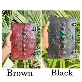 Кожаный ежедневник ручной работы из семи камней-чакр: Идеально подходит для годовщин, Рождества и самоанализа.. Уникальный подарок для любимых. (пакет из 2) 10 x 7 in (pack of 2) чёрный/коричневый