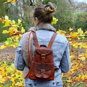 КОЖАНЫЙ РЮКЗАК ТРАДИЦИОННЫЙ дизайн, ручная работа. 11 x 9 x 5.5 in коричневый