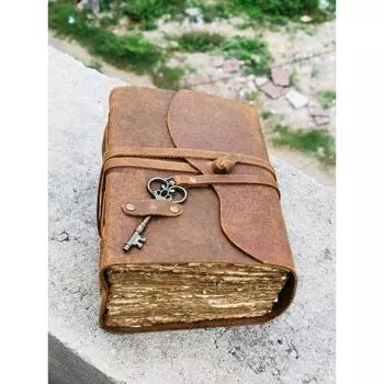 Кожаный журнал на 400 страниц с ключом — старинная бумага ручной работы с краями, винтажный кожаный журнал — Книга теней — отличный подарок 10 x 13 in коричневый