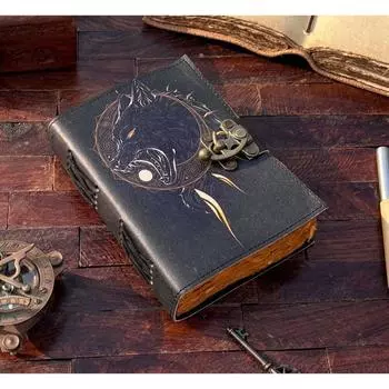 Кожаный журнал ручной работы с принтом волка, замок типа C, закрыватель • Пустые винтажные края 7 x 5 in чёрный
