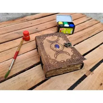 Кожаный журнал Журнал тройной богини Луны, Книга теней, Журнал снов, Кожаный гримуар, Викка, Подарок для мамы Подарок для него, подарок для нее 7 x 5 in коричневый