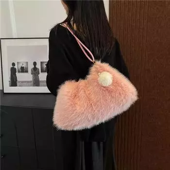 Красивая модная иностранная стильная переносная плюшевая сумка 2024 года, новый трендовый нишевый дизайн, темпераментная сумка-тоут на одно плечо через подмышку