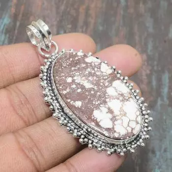 Красивая подвеска из твердого серебра 925 пробы с драгоценным камнем дикой лошади ручной работы 2.56 Inches белый