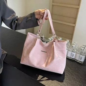 Красивая сумка для отдыха, нишевая модная сумка, женская сумка через плечо, большая вместимость, 2024, новый класс чёрный