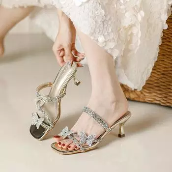 Красивые феи, стразы, бабочки, высокие каблуки, женские, лето 2024, новый темперамент, крутые тапочки, тонкий каблук, верхняя одежда 34 серебряный
