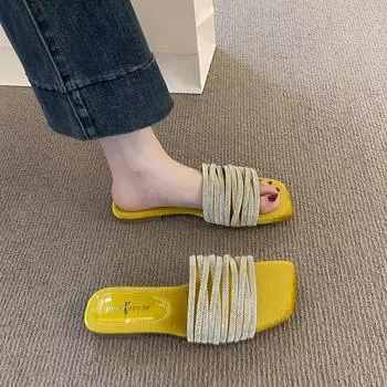 Красивые однословные шлепанцы на плоской подошве, летние новые высококачественные, для ношения с юбкой, повседневные, пляжные сандалии 35