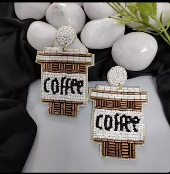 Красивые серьги ручной работы M белый/коричневый